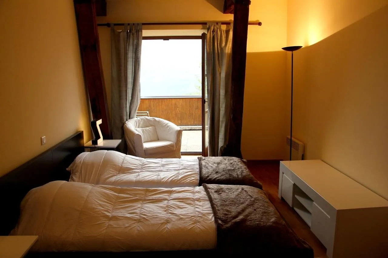 Appartement Spacieux Avec Vue Sur Les Montagnes A Espalion Apartament