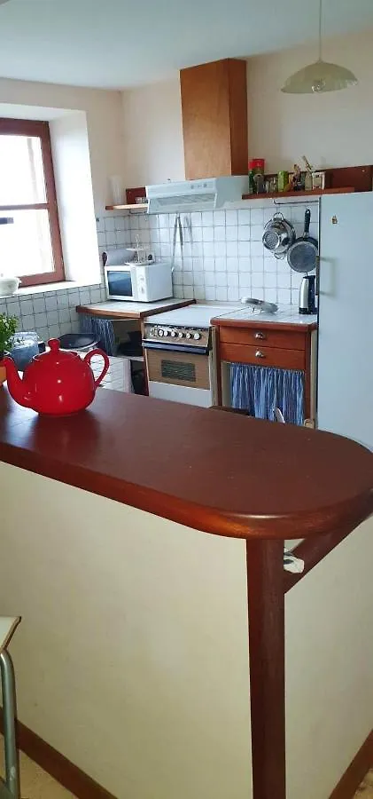 Appartement Spacieux Avec Vue Sur Les Montagnes A Espalion Francja